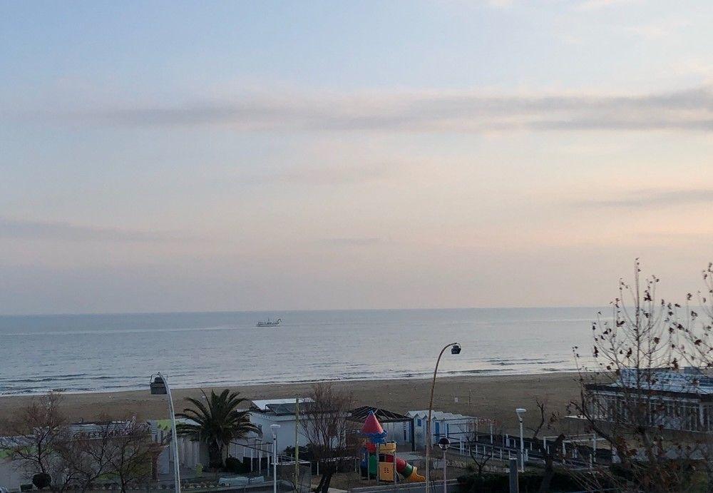 Hotel Los Angeles - Fronte Mare Річчоне Екстер'єр фото