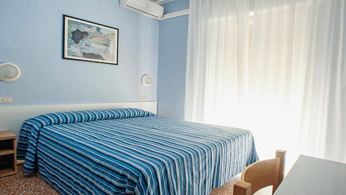 Hotel Los Angeles - Fronte Mare Річчоне Екстер'єр фото